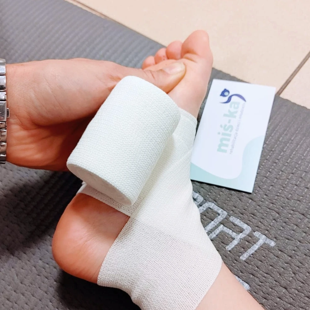 Terapia bandażowania stóp według Zukunft-Hube w Lędzinach